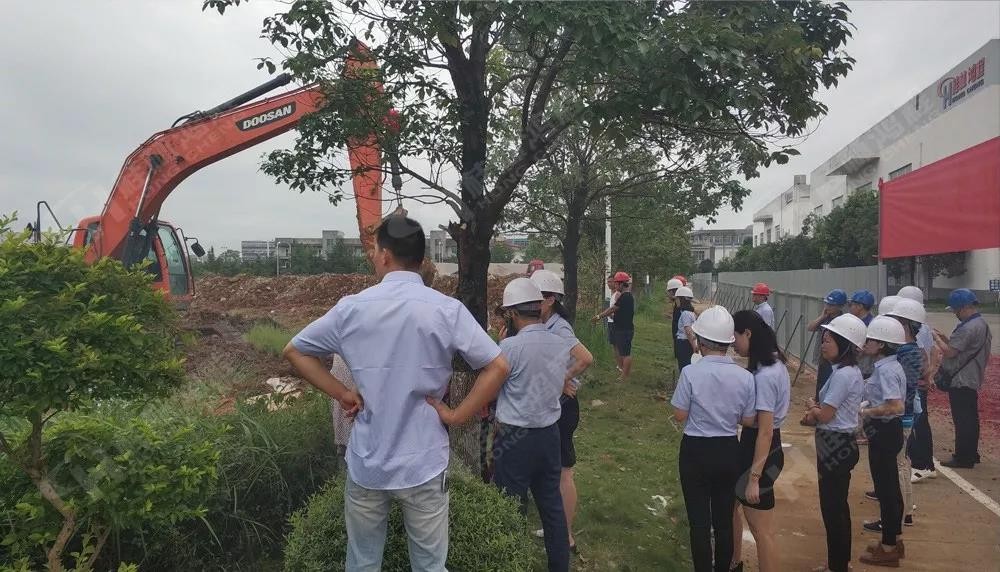 桂林鴻程機電設備有限公司廠區2#生產廠房開工大吉！